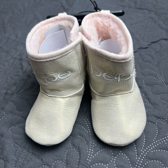 Bebe Baby Gold Glitter w/Pink Bows Sherpa Lined Baby Booties Shoes SZ 3 (6-9M)